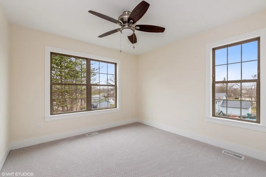 601 Broadway Street - Photo 13