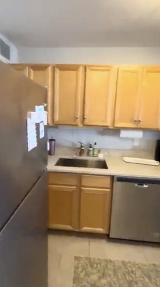 444 W Fullerton Parkway - Photo 8