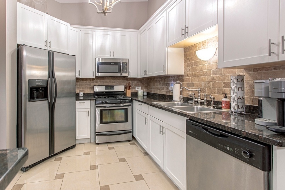 1344 Mcdowell Avenue - Photo 3