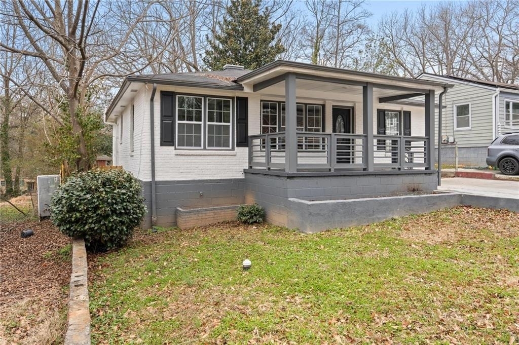 170 Stanhope Circle Nw - Photo 1