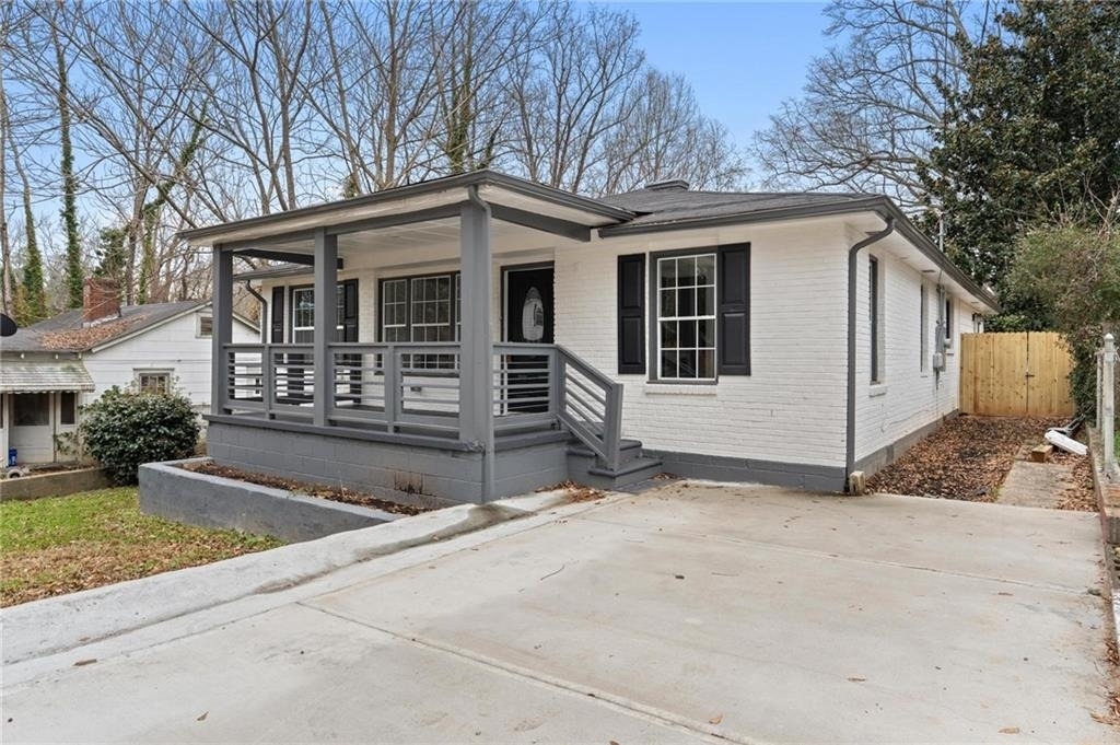 170 Stanhope Circle Nw - Photo 2