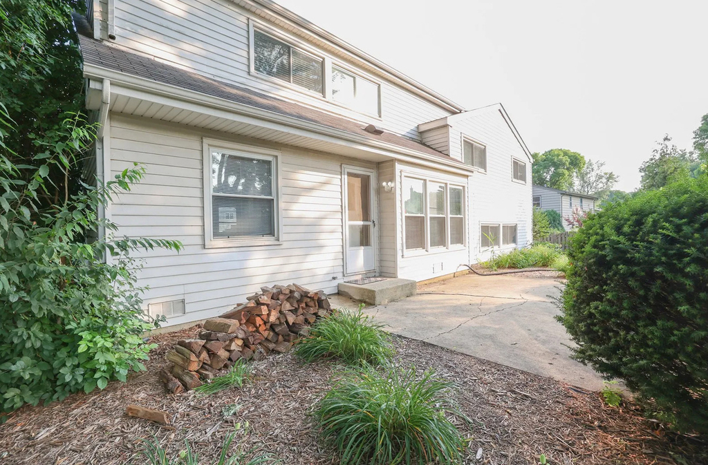 1329 Stonegate Road - Photo 13