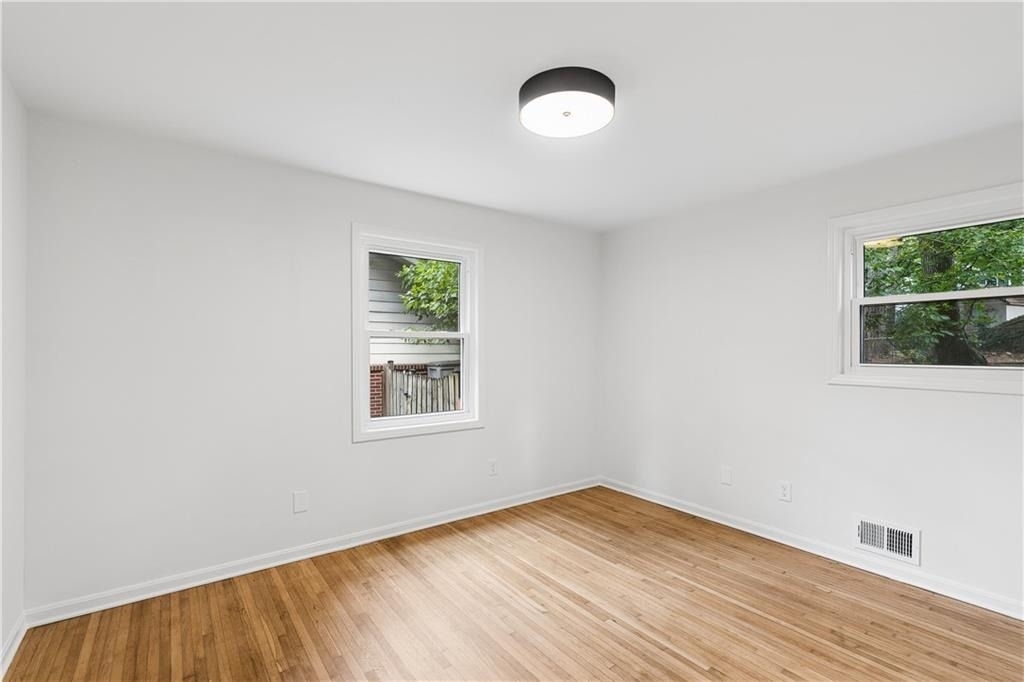 1303 Faraday Place - Photo 28
