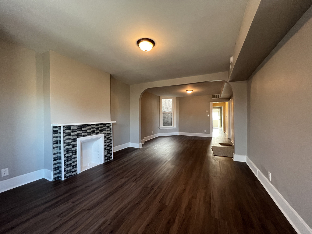 3252 S Princeton Avenue - Photo 3