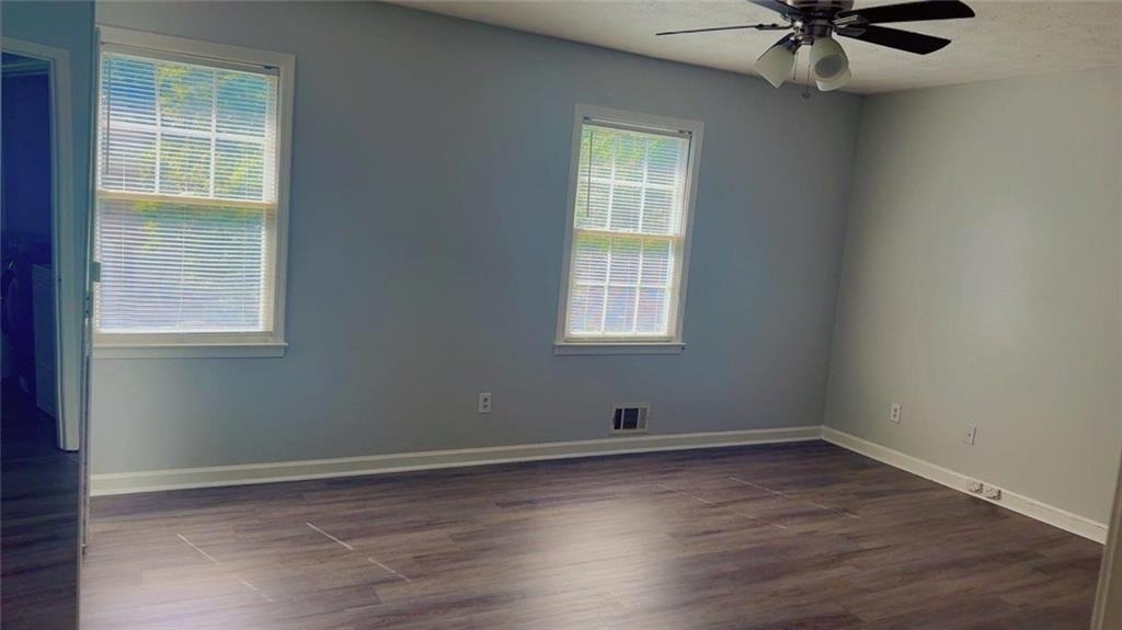 579 Hambrick Square - Photo 11