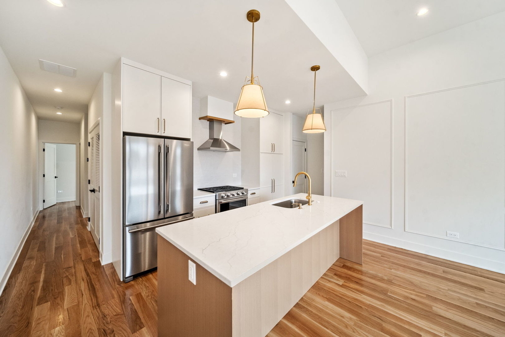 1355 W 16th Street - Photo 6