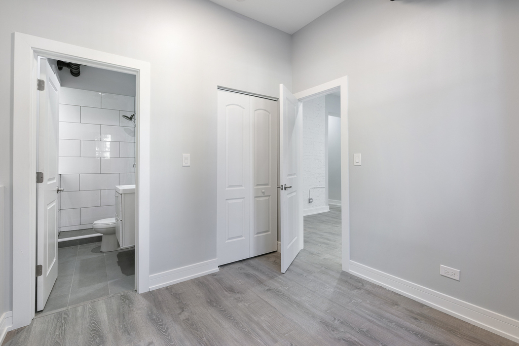 7626 N Eastlake Terrace - Photo 9