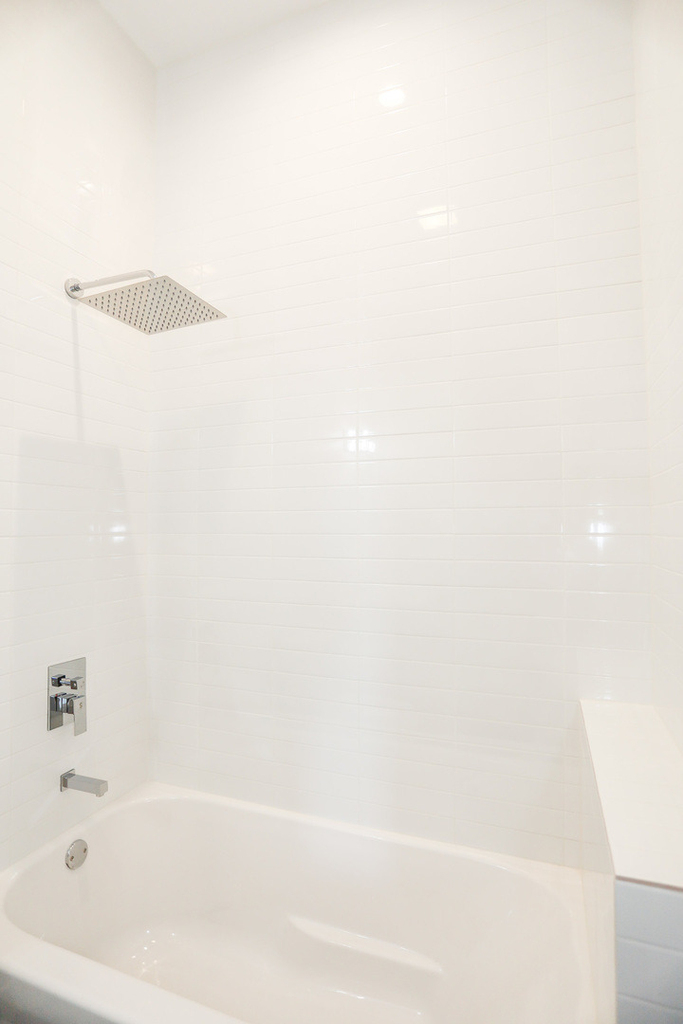2402 W Carmen Avenue - Photo 14