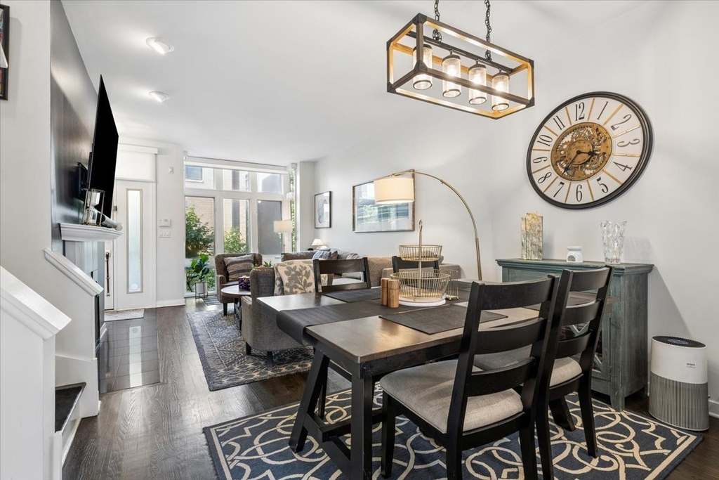1713 W Diversey Parkway - Photo 15