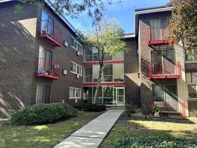 8500 Skokie Boulevard - Photo 1