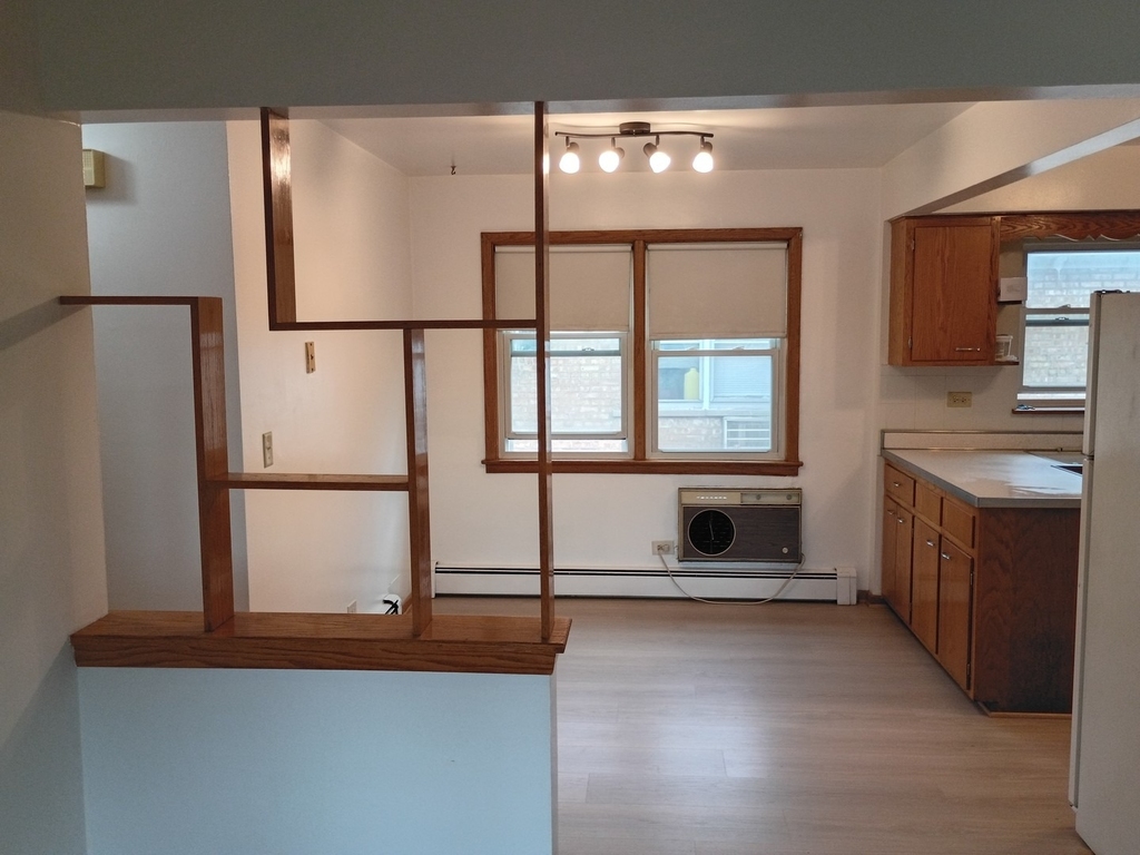 8902 N Wisner Street - Photo 3