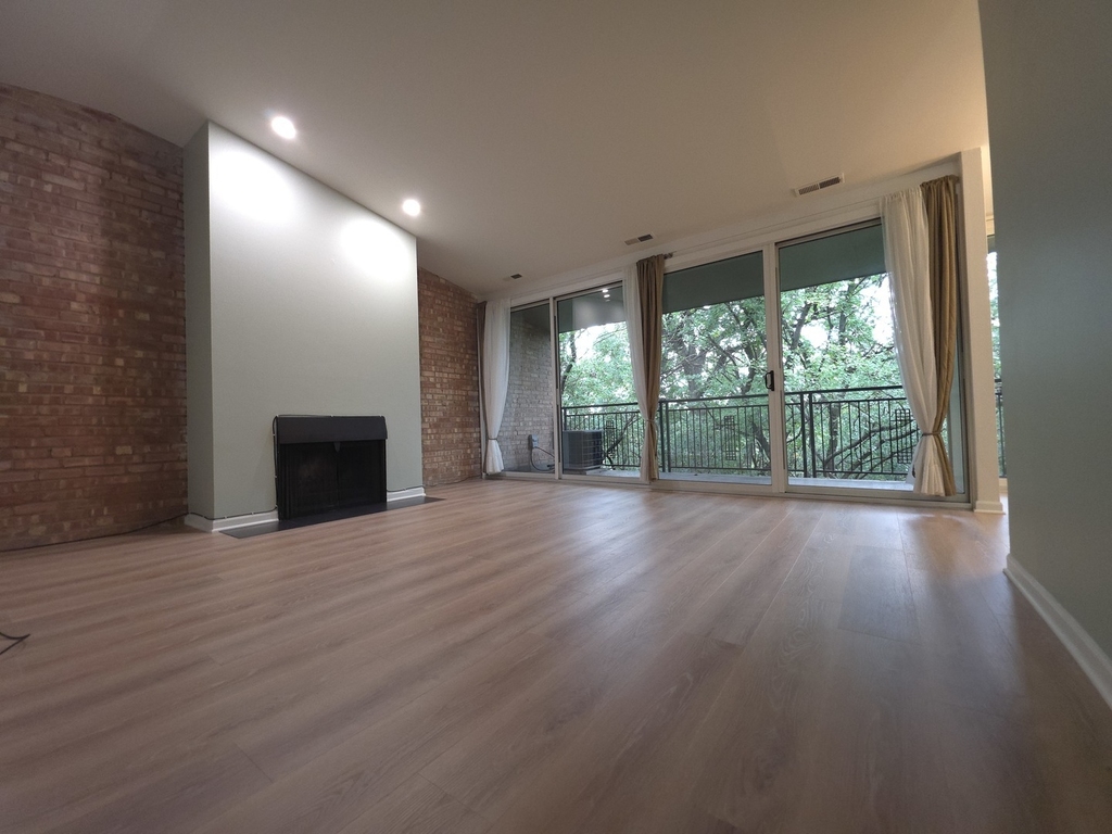 6008 Forest View Road - Photo 5