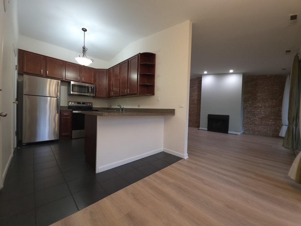 6008 Forest View Road - Photo 3