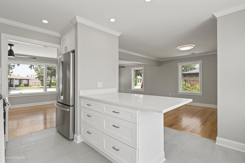 8331 W Gunnison Street - Photo 10