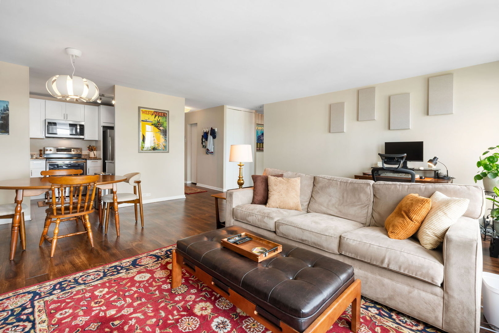 5445 N Sheridan Road - Photo 2