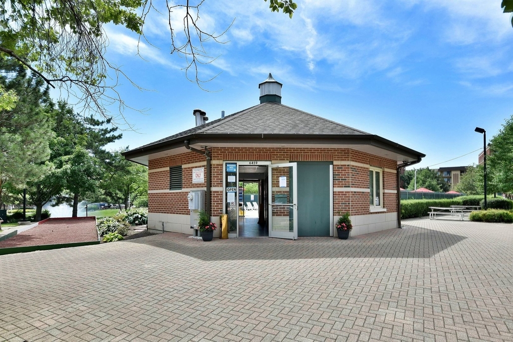 6401 W Berteau Avenue - Photo 12