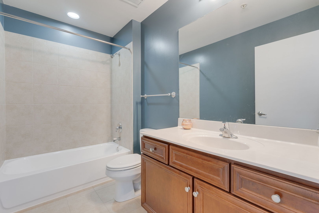 1901 S Calumet Avenue - Photo 4