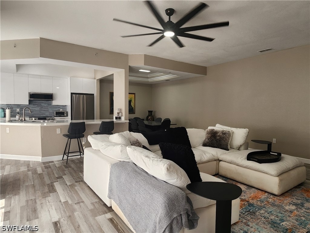9270 Belleza Way - Photo 8