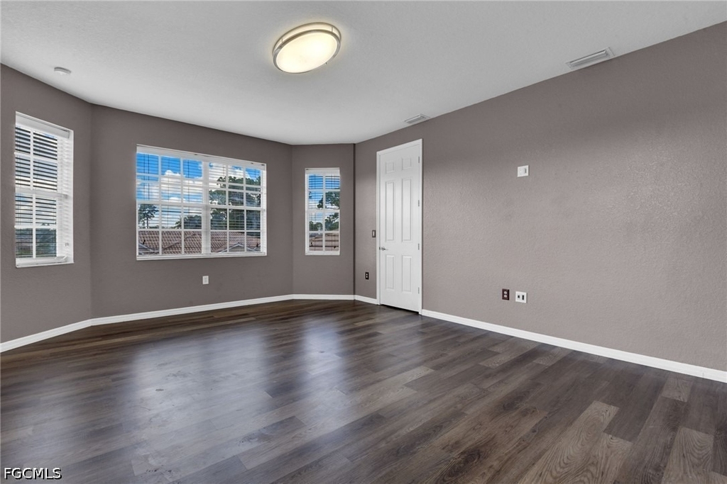 11258 Coimbra Lane - Photo 34
