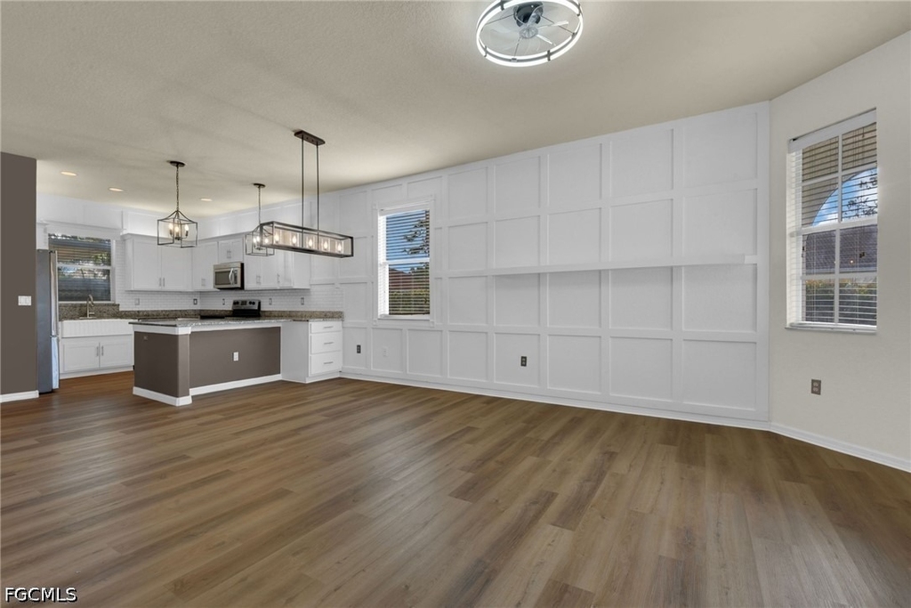 11258 Coimbra Lane - Photo 2