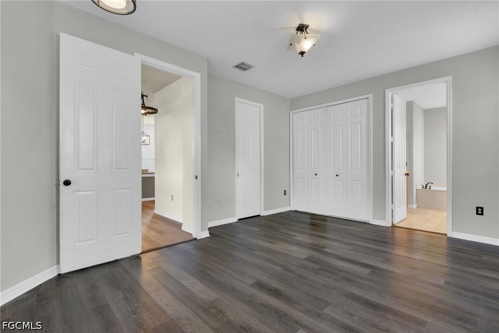 11258 Coimbra Lane - Photo 12