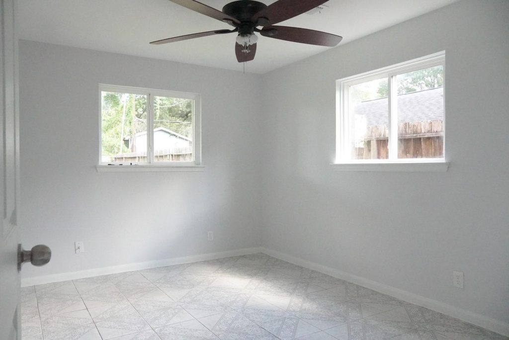 1203 Mooney Road - Photo 12