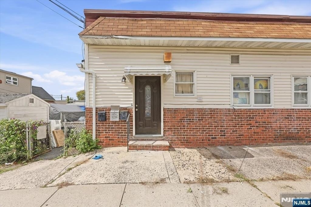 41 Malcolm - Photo 21