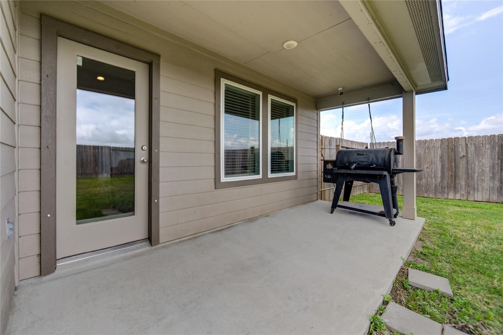 403 Rain Water Lane - Photo 24