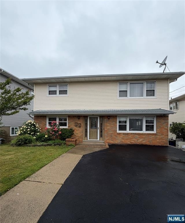 75 Maitland - Photo 0