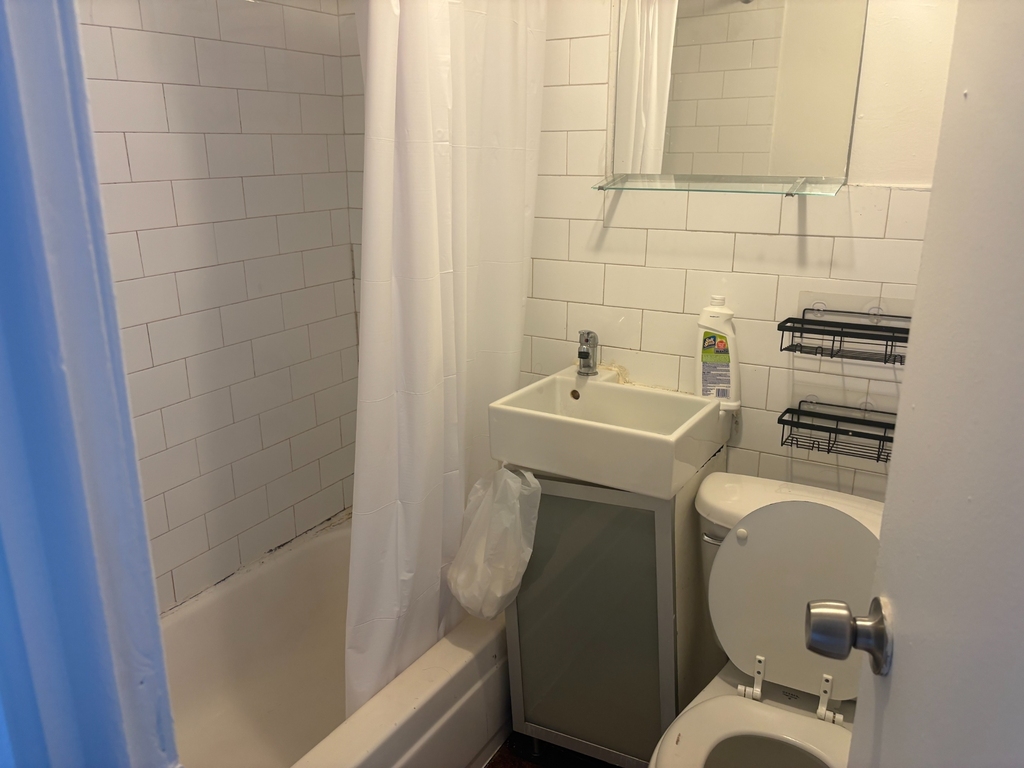 W.145th St and Amsterdam Avenue - Photo 6
