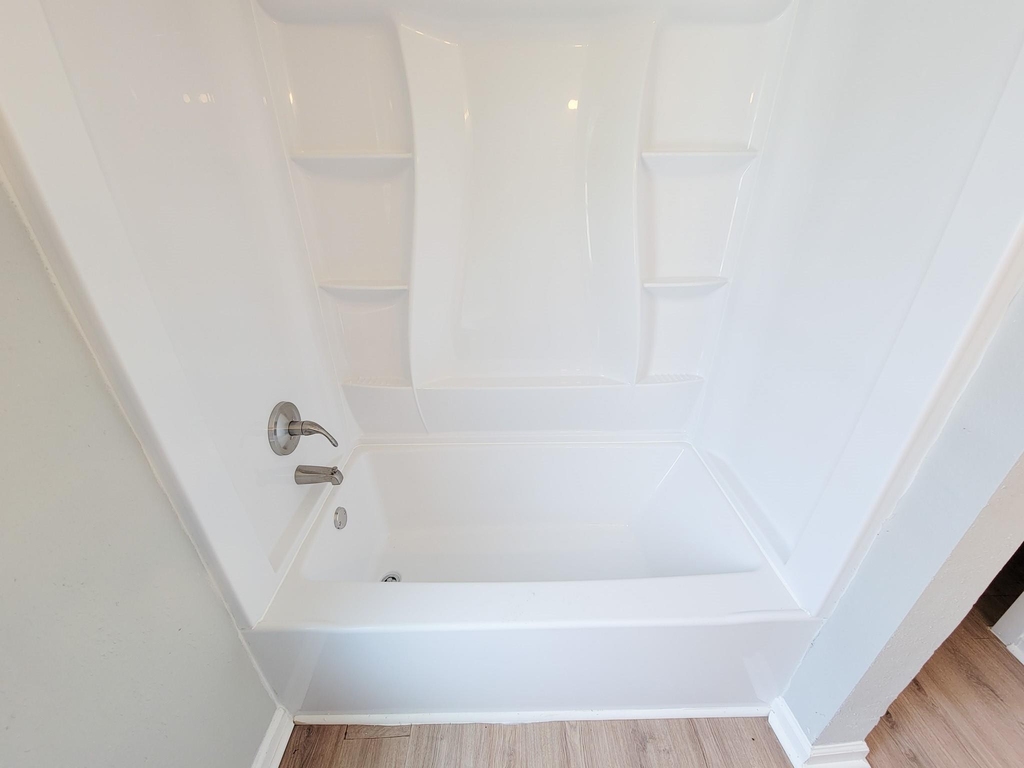 605 N Avenue A - Photo 16