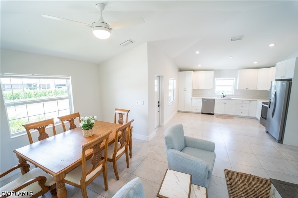 27302 Dortch Avenue - Photo 6