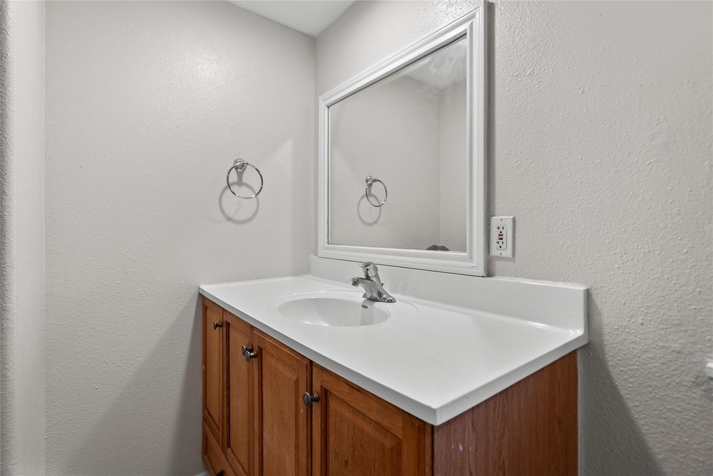 7900 Fm 2354 - Photo 14