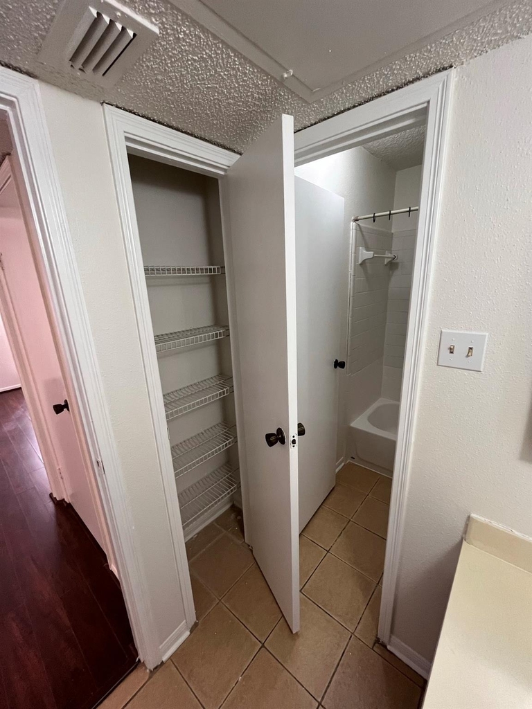 2120 El Paseo Street - Photo 22
