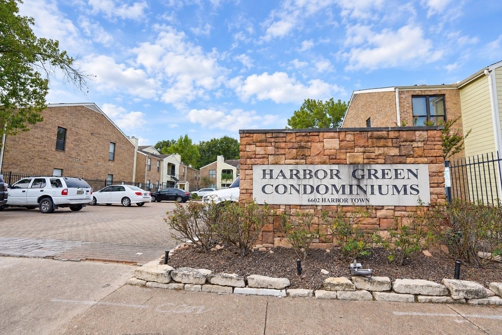 6602 Harbor Town Drive - Photo 1