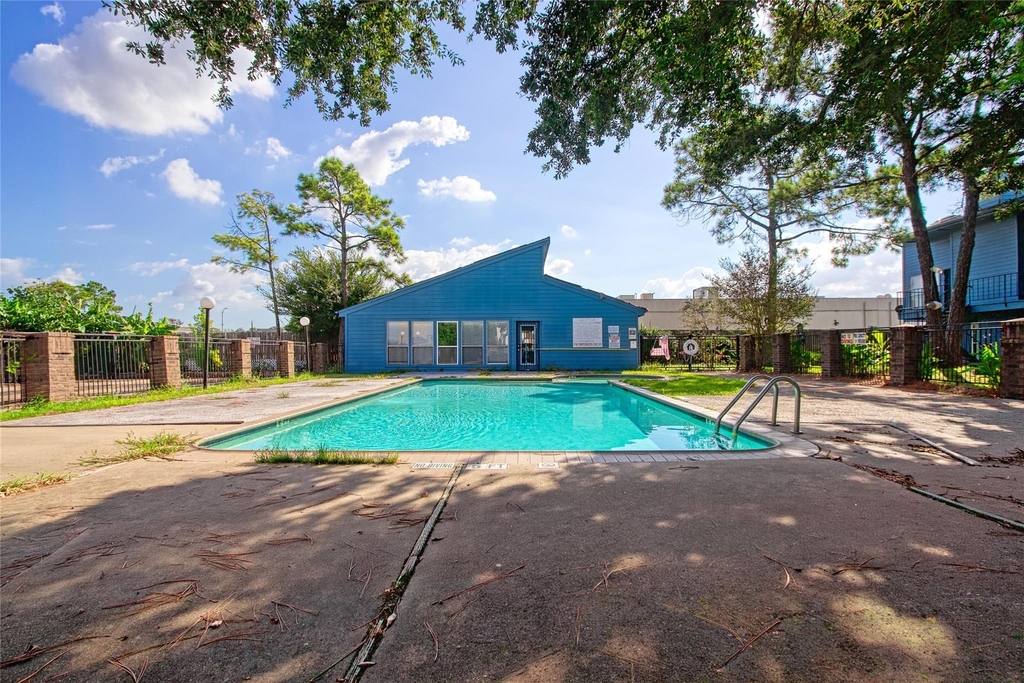 10001 Westpark Drive - Photo 0