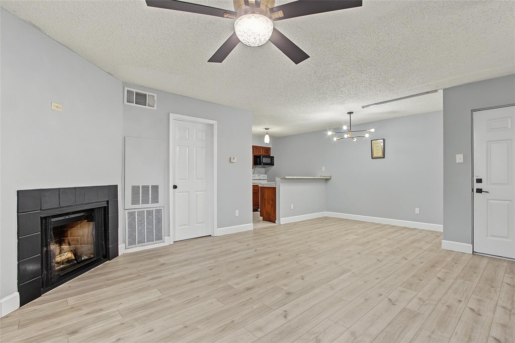 10001 Westpark Drive - Photo 3