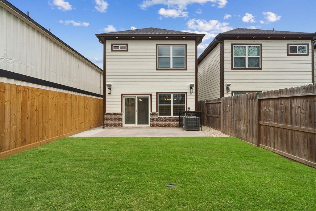 3539 Mount Pleasant Street - Photo 20