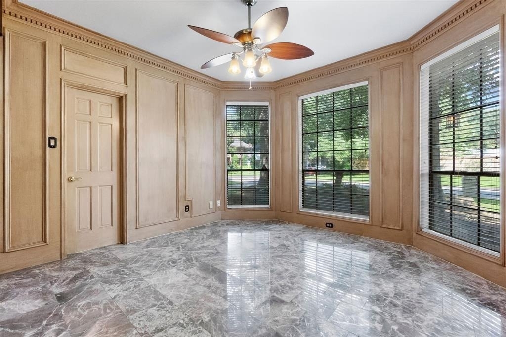 6803 Walton Heath Drive - Photo 4