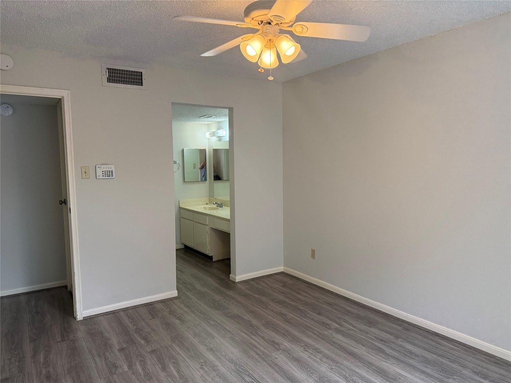 2120 El Paseo Street - Photo 4