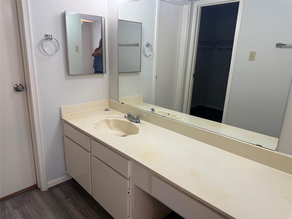 2120 El Paseo Street - Photo 10