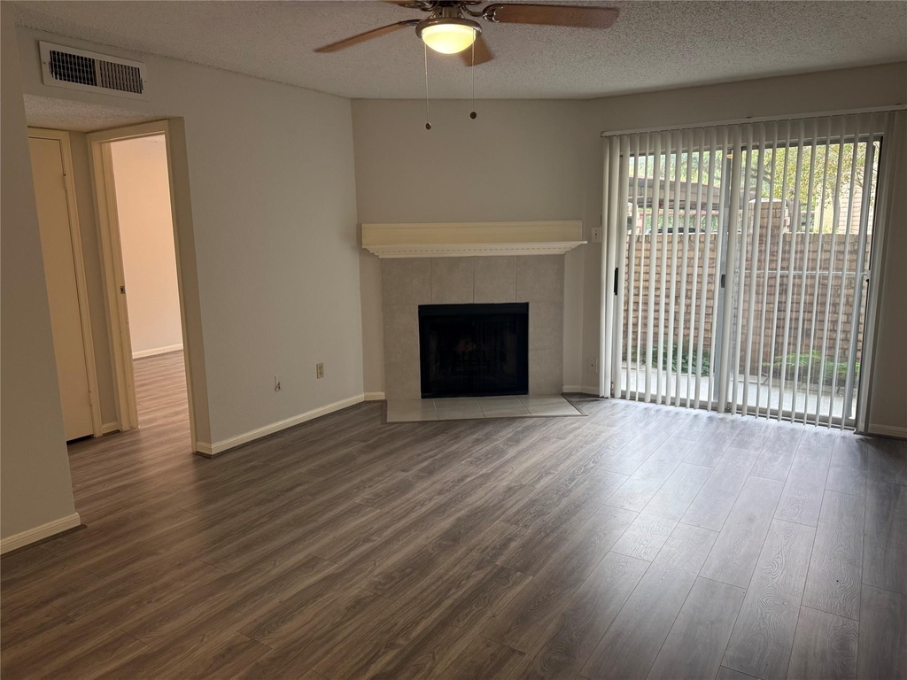 2120 El Paseo Street - Photo 1