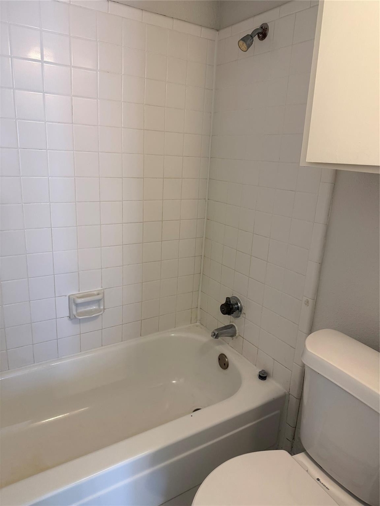 2120 El Paseo Street - Photo 12