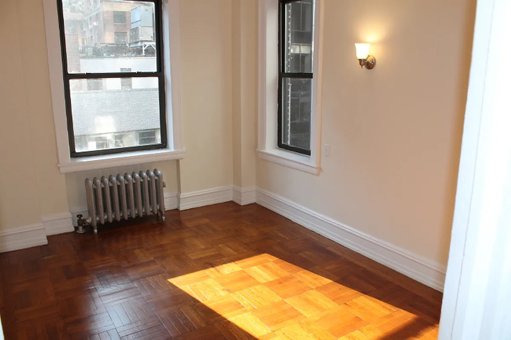 West 55th Street - Photo 2