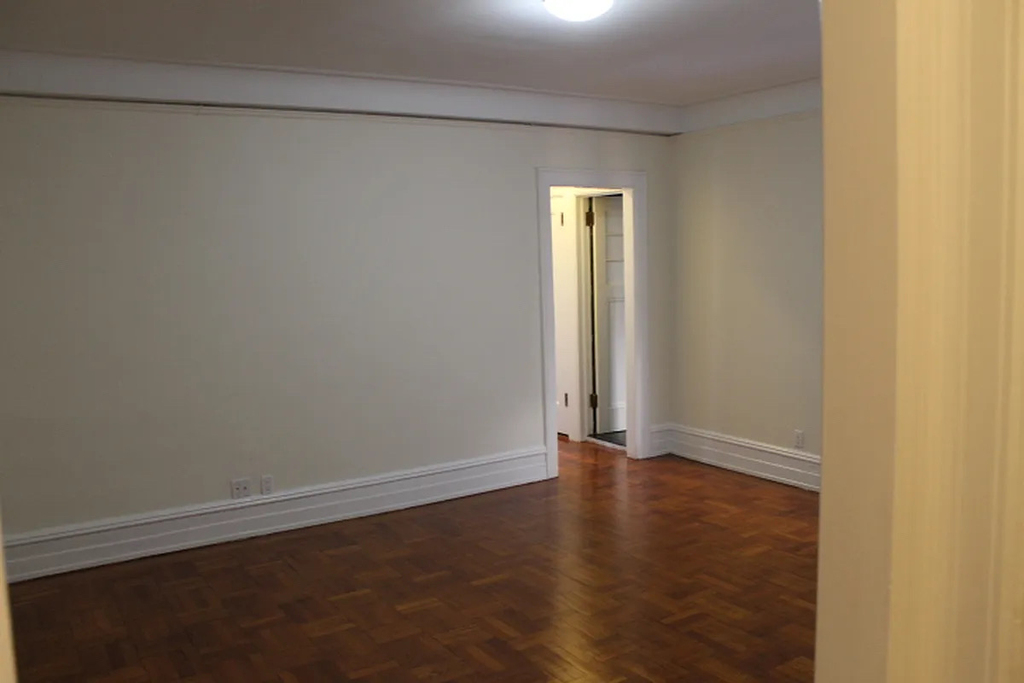 West 55th Street - Photo 3
