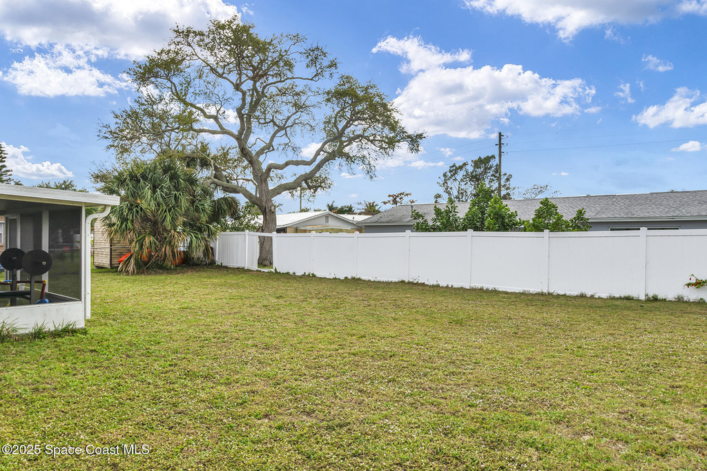 515 Monitor Street - Photo 4