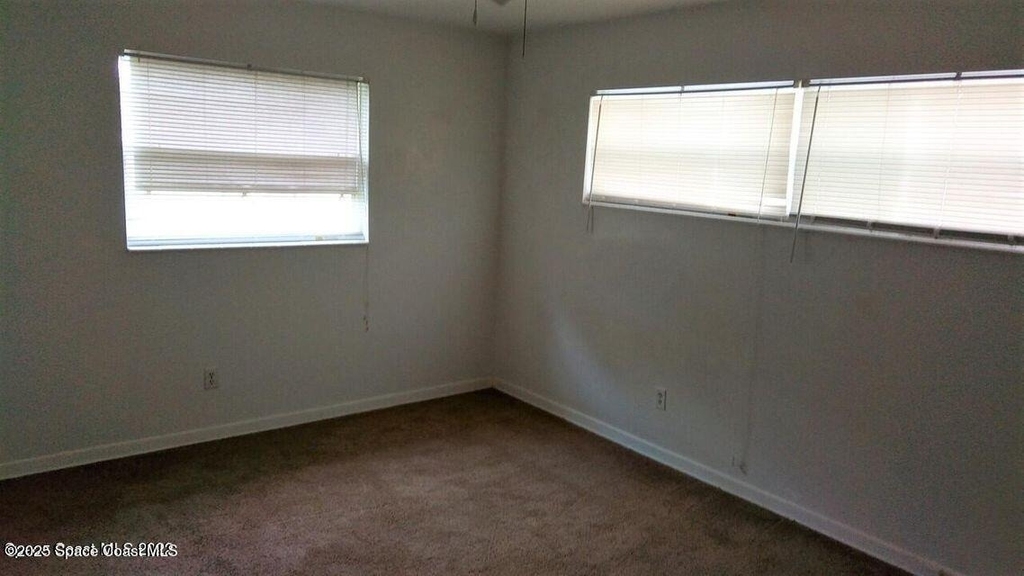 515 Monitor Street - Photo 11