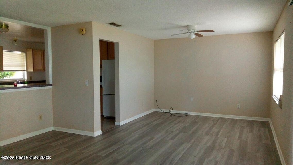 515 Monitor Street - Photo 9