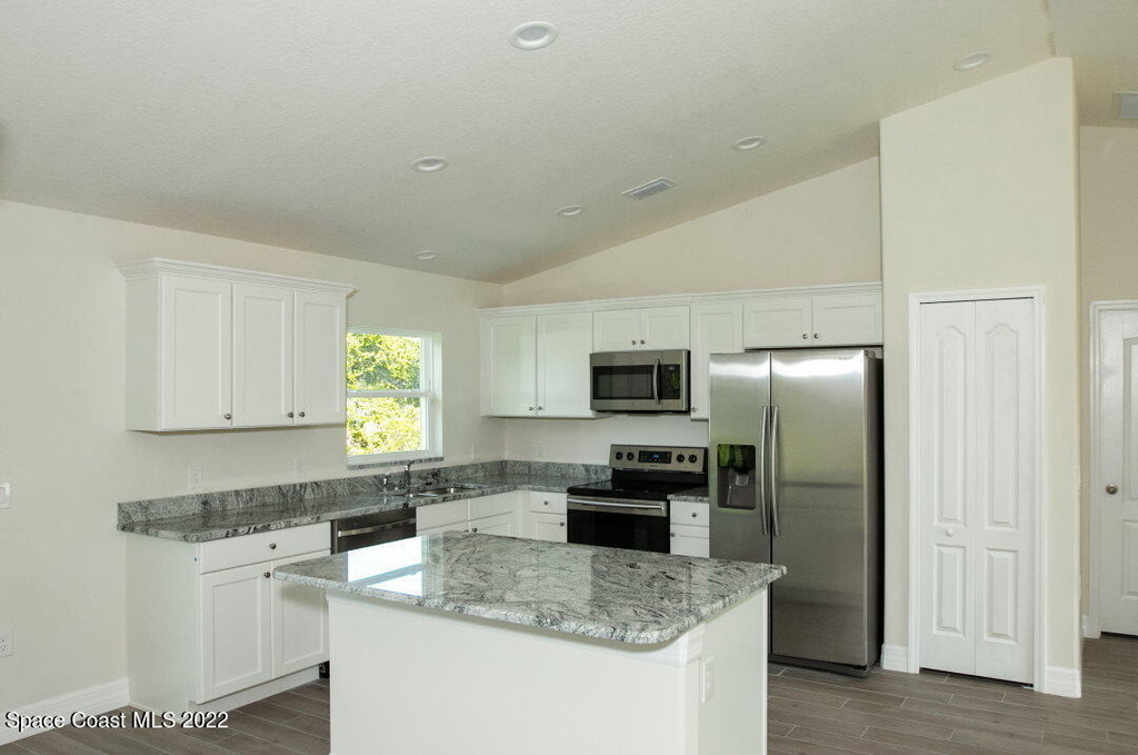 3730 12th Street - Photo 4