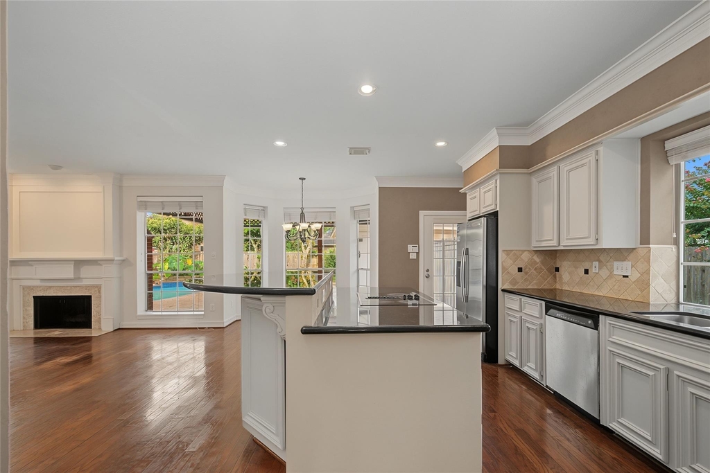 4802 Yorkshire Street - Photo 17
